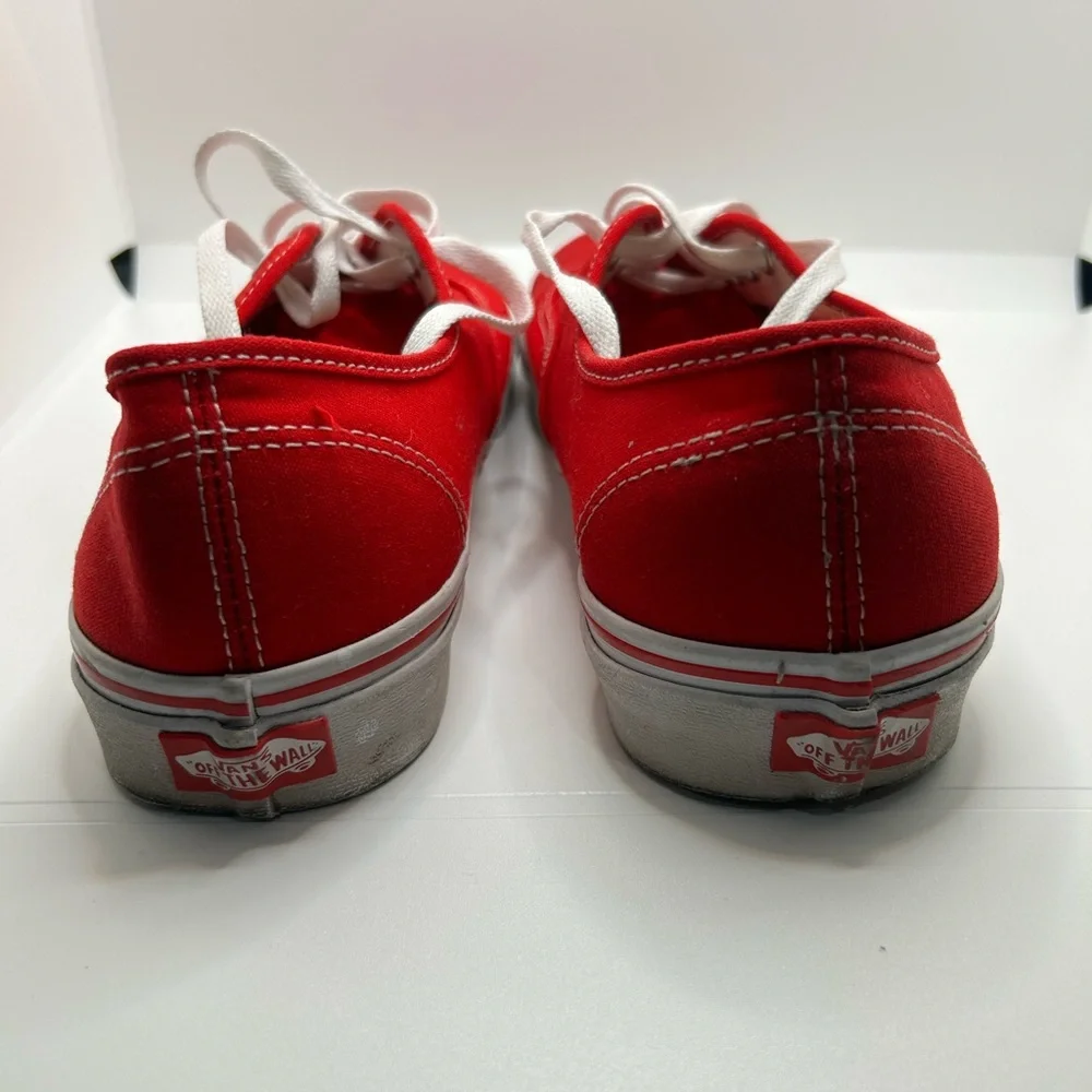 Vans - Picture 4 of 8